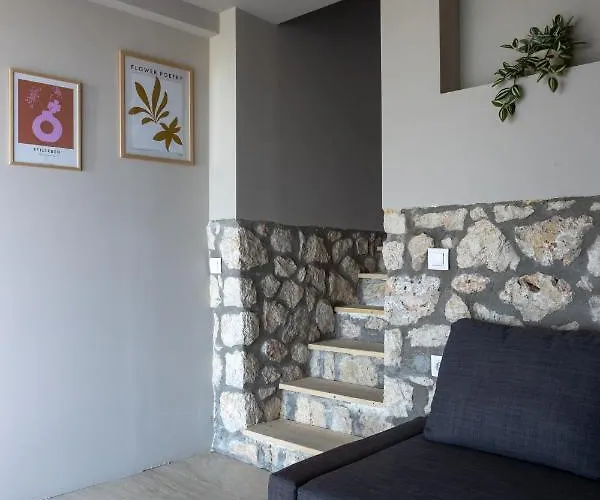 Markon Stone House 빌라 니키아나