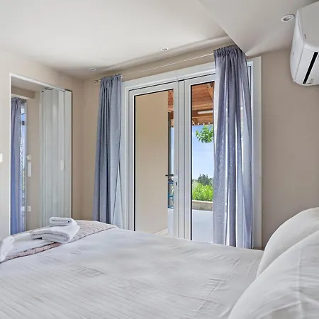 Marcon Stone House Villa Nikiana